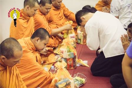 พิธีทำบุญครบรอบ๑ปี 